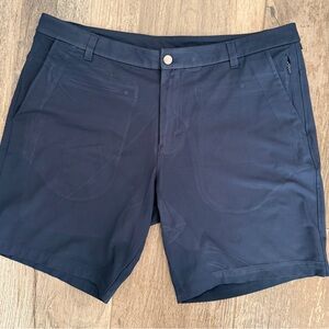 Lululemon Men's Navy Golf Outdoors Sz 38Casual Shorts